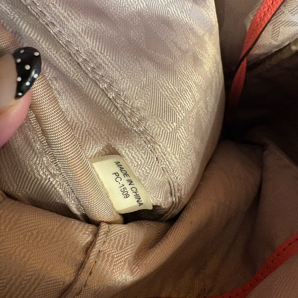 Michael Kors Pink coral Leather purse medium Backpack - Picture 9 of 10